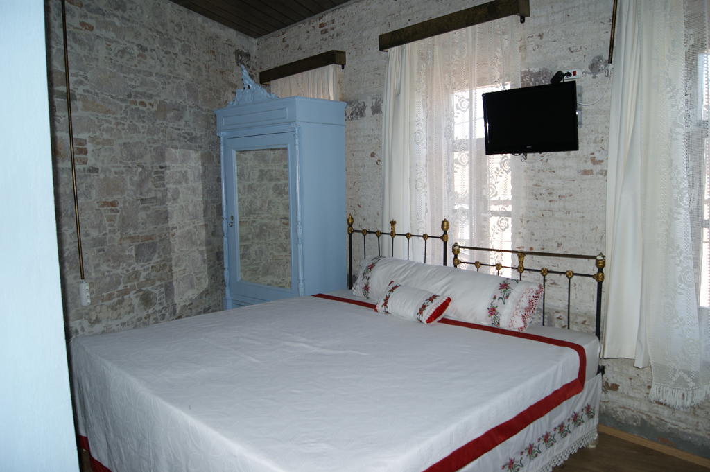 Mahzen Hotel Ayvalı Habitación foto