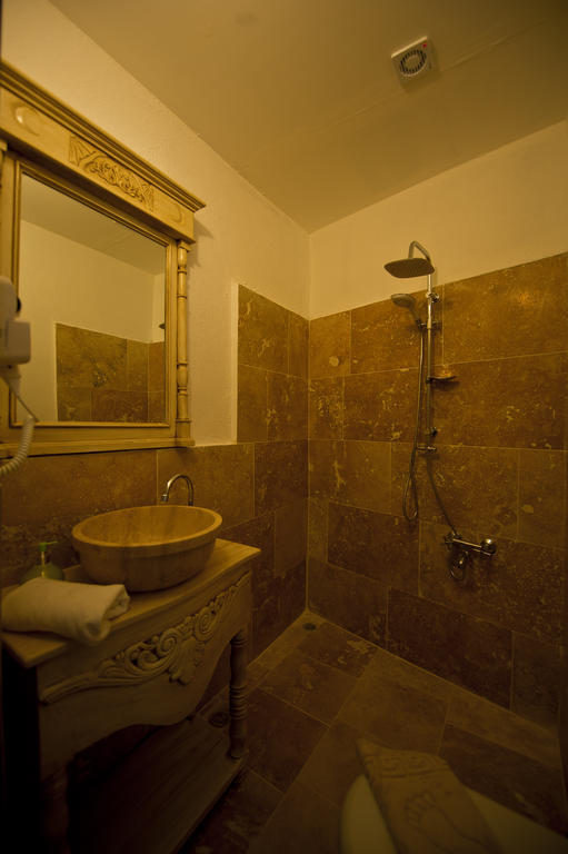 Mahzen Hotel Ayvalı Habitación foto